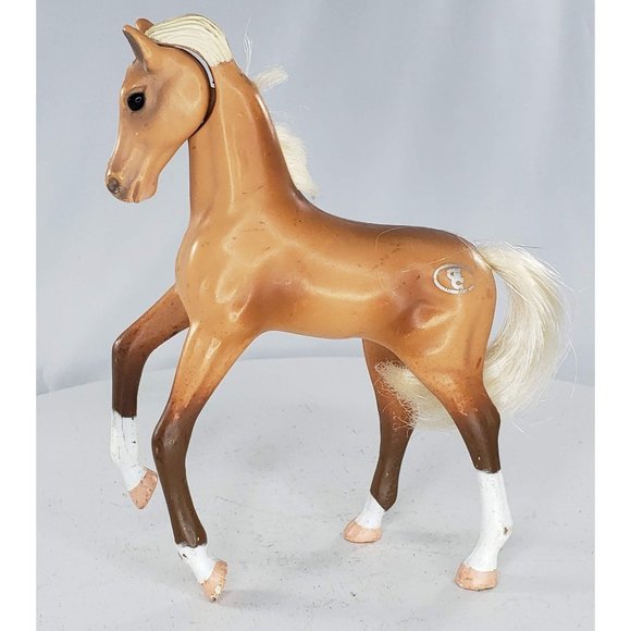 Grand Champion Feed N Nuzzle Foal Wildflower Chestnut Vintage 1997 - Picture 1 of 4